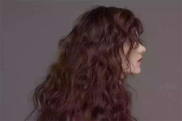 蜜茶棕色需要漂嗎 蜜茶棕色褪色后什么顏色 蜜茶棕色需要漂嗎 蜜茶棕色褪色后什么顏色