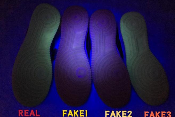 clot聯(lián)名af1黑色絲綢真假對(duì)比 clot空軍一號(hào)黑色絲綢真假 clot聯(lián)名af1黑色絲綢真假對(duì)比 clot空軍一號(hào)黑色絲綢真假