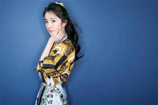 碳黑色和黑色的區(qū)別 碳黑色和黑色哪個(gè)更黑 碳黑色和黑色的區(qū)別 碳黑色和黑色哪個(gè)更黑