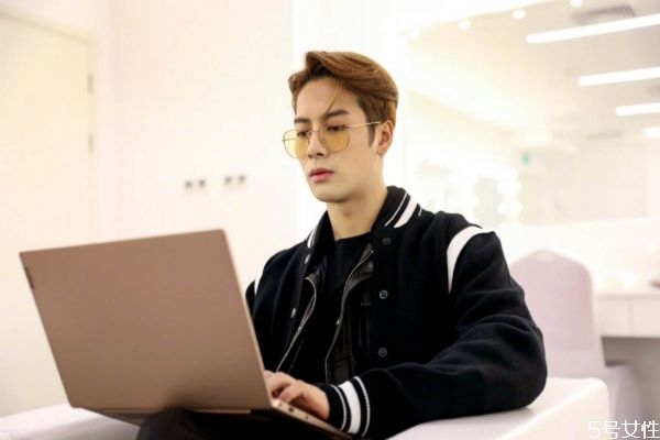 老公出軌后的真實(shí)心理 男人出軌后女人錯誤的處理方法 老公出軌后的真實(shí)心理 男人出軌后女人錯誤的處理方法