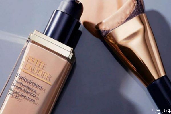 沁水粉底液63號(hào)很白嗎 沁水粉底液63黃嗎 沁水粉底液63號(hào)很白嗎 沁水粉底液63黃嗎