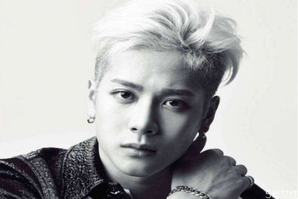 男人出軌后的前兆 男人出軌的20種表現(xiàn) 男人出軌后的前兆 男人出軌的20種表現(xiàn)