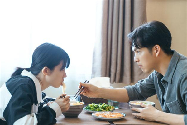 和女生牽手算確定關系嗎 女生同意牽手是確定關系嗎