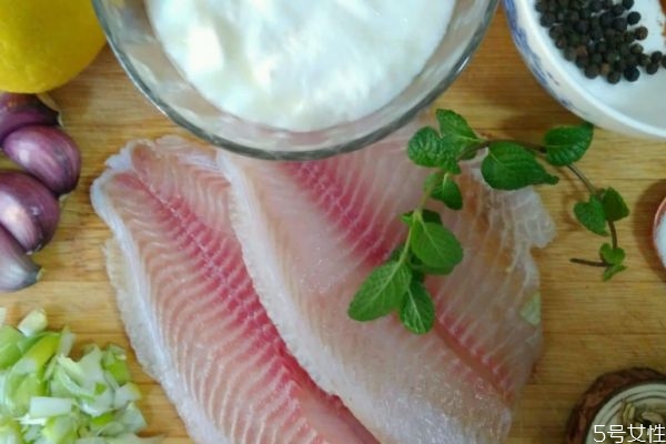 鯛魚怎么做有營養(yǎng) 鯛魚片怎么做好處呢 鯛魚怎么做有營養(yǎng) 鯛魚片怎么做好處呢