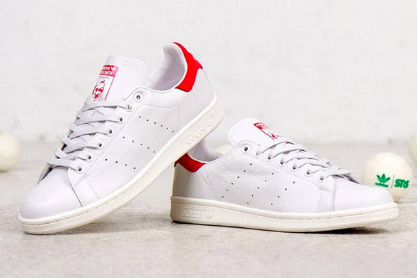 鞋邊黃了怎么洗白 小白鞋怎么清洗起來方便 鞋邊黃了怎么洗白 小白鞋怎么清洗起來方便