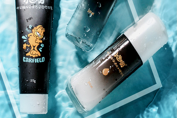 小迷糊玻尿酸水乳套裝怎么樣 小迷糊玻尿酸水乳有沒有依賴性 小迷糊玻尿酸水乳套裝怎么樣 小迷糊玻尿酸水乳有沒有依賴性