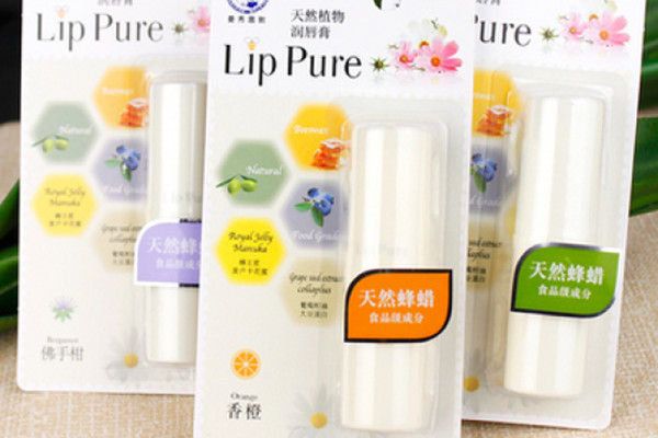 曼秀雷敦天然植物唇膏好用嗎 曼秀雷敦天然植物唇膏成分介紹 曼秀雷敦天然植物唇膏好用嗎 曼秀雷敦天然植物唇膏成分介紹