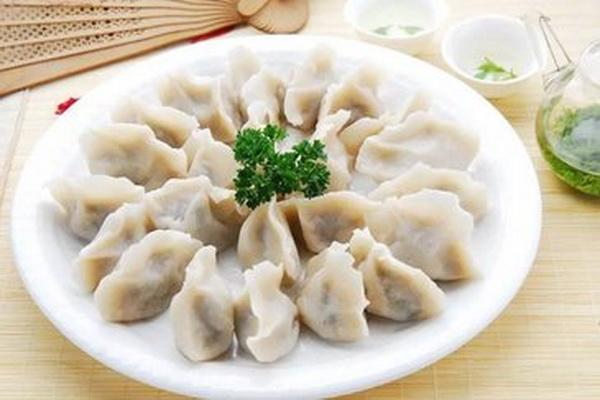 餃子怎么包好看 自己包餃子要注意什么 餃子怎么包好看 自己包餃子要注意什么