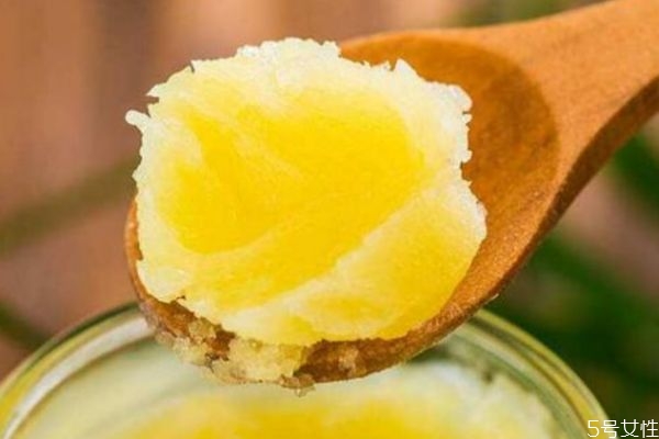 蜂王漿可以治療肝病嗎 蜂王漿可以怎么吃 蜂王漿可以治療肝病嗎 蜂王漿可以怎么吃