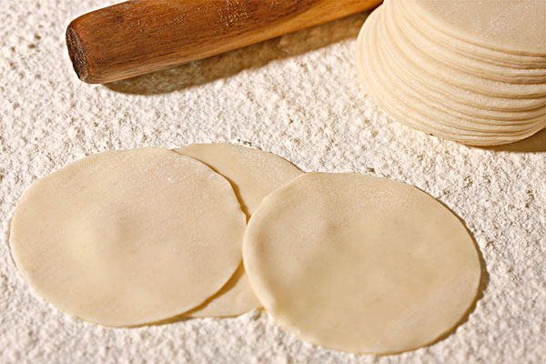 餃子皮怎么做好吃 做餃子皮要注意什么 餃子皮怎么做好吃 做餃子皮要注意什么