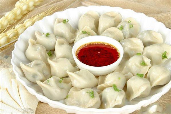 吃餃子的調(diào)料怎么調(diào) 餃子常見的吃法有哪些 吃餃子的調(diào)料怎么調(diào) 餃子常見的吃法有哪些