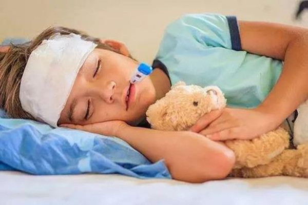 感冒可以喝菊花茶嗎 感冒飲食要注意什么 感冒可以喝菊花茶嗎 感冒飲食要注意什么