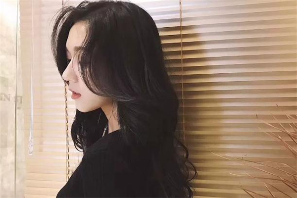 摩根燙要燙多久 摩根燙會(huì)傷發(fā)根嗎 摩根燙要燙多久 摩根燙會(huì)傷發(fā)根嗎