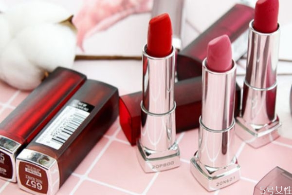 適合日常使用的口紅有哪些 日?？诩t分享