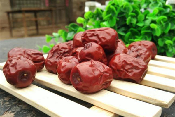 狗頭棗多少錢一斤 狗頭棗的功效與作用 狗頭棗多少錢一斤 狗頭棗的功效與作用