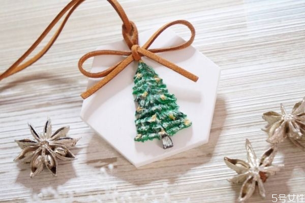 擴香石的使用方法 擴香石的使用注意事項 擴香石的使用方法 擴香石的使用注意事項