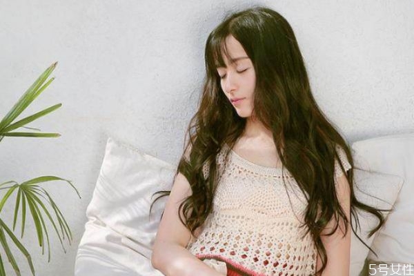 男生讓女生付錢心理 男生花女生的錢的心理 男生讓女生付錢心理 男生花女生的錢的心理