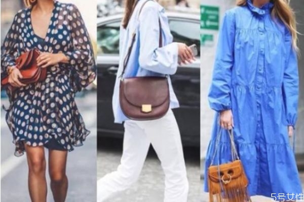 棕色包包搭配什么顏色衣服好看 棕色包包搭配方法 棕色包包搭配什么顏色衣服好看 棕色包包搭配方法