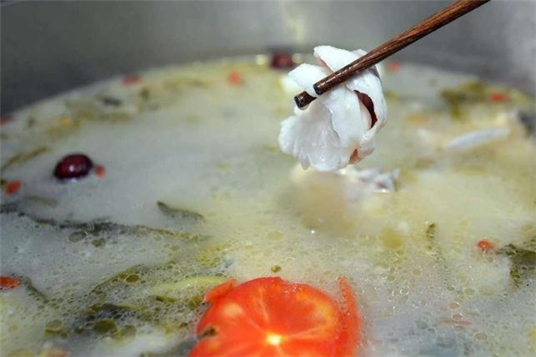 黑魚和黑頭魚是一種魚嗎 黑魚和黑頭魚的區(qū)別 黑魚和黑頭魚是一種魚嗎 黑魚和黑頭魚的區(qū)別