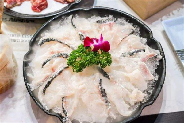 黑魚和清江魚哪個(gè)好吃 黑魚和清江魚哪個(gè)刺少 黑魚和清江魚哪個(gè)好吃 黑魚和清江魚哪個(gè)刺少