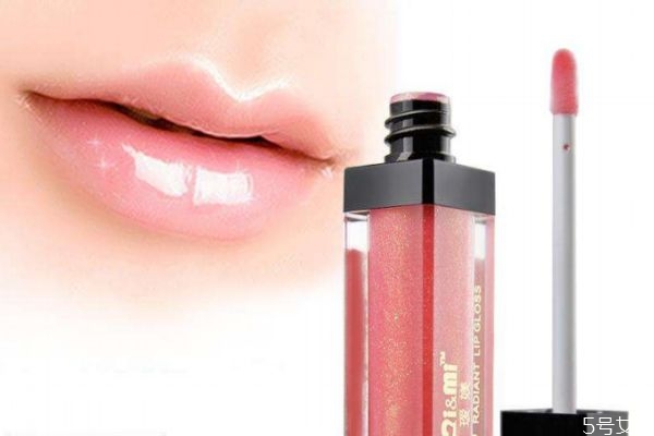 唇蜜和唇釉哪個(gè)好 唇蜜的優(yōu)缺點(diǎn) 唇蜜和唇釉哪個(gè)好 唇蜜的優(yōu)缺點(diǎn)