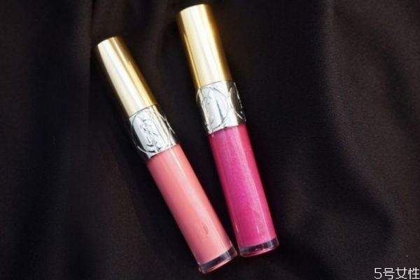 唇蜜可以當(dāng)潤(rùn)唇膏嗎 唇蜜是潤(rùn)唇膏么 唇蜜可以當(dāng)潤(rùn)唇膏嗎 唇蜜是潤(rùn)唇膏么