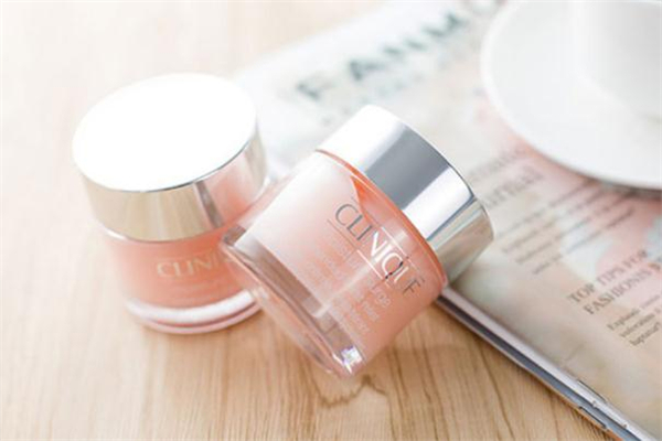 倩碧水磁場面霜適合年齡 倩碧水磁場面霜有200ml的嗎 倩碧水磁場面霜適合年齡 倩碧水磁場面霜有200ml的嗎