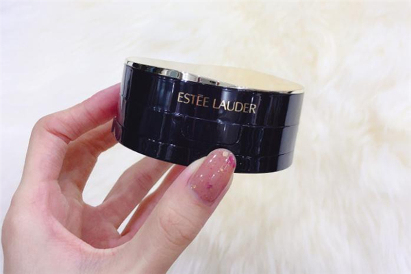 雅詩蘭黛沁水氣墊好用嗎 沁水氣墊和dw氣墊哪個(gè)好用 雅詩蘭黛沁水氣墊好用嗎 沁水氣墊和dw氣墊哪個(gè)好用