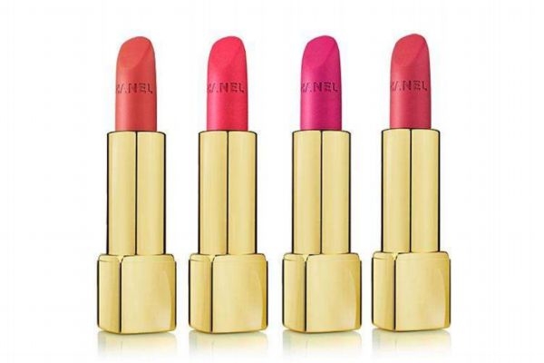 新口紅有水珠怎么處理 口紅上的水珠怎么去除 新口紅有水珠怎么處理 口紅上的水珠怎么去除