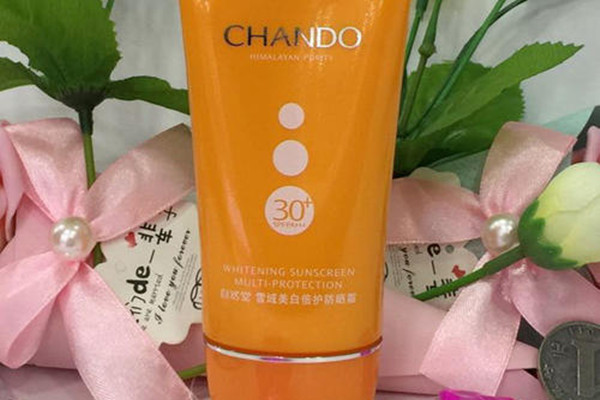 自然堂雪域倍護(hù)防曬霜產(chǎn)品分析 自然堂雪域倍護(hù)防曬霜適合什么膚質(zhì) 自然堂雪域倍護(hù)防曬霜產(chǎn)品分析 自然堂雪域倍護(hù)防曬霜適合什么膚質(zhì)