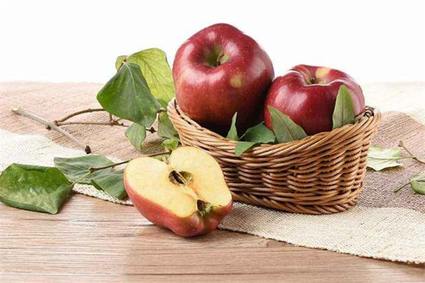 花牛蘋(píng)果熱量高嗎 花牛蘋(píng)果減肥可以吃嗎 花牛蘋(píng)果熱量高嗎 花牛蘋(píng)果減肥可以吃嗎