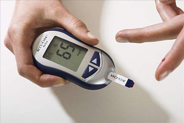 怎么判斷自己是不是血糖高 血糖高舌頭是怎樣的 怎么判斷自己是不是血糖高 血糖高舌頭是怎樣的