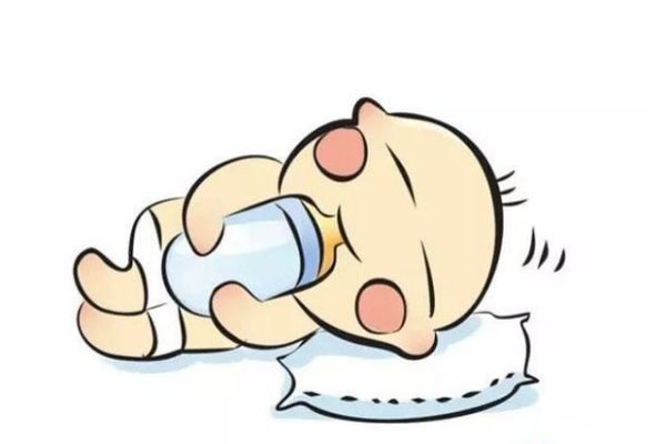 嬰兒躺著喝奶粉好嗎 嬰兒應(yīng)該怎么喝奶粉 嬰兒躺著喝奶粉好嗎 嬰兒應(yīng)該怎么喝奶粉