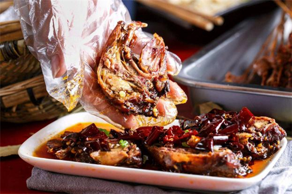 哺乳期可以吃兔頭嗎 哺乳期吃兔頭有影響嗎 哺乳期可以吃兔頭嗎 哺乳期吃兔頭有影響嗎