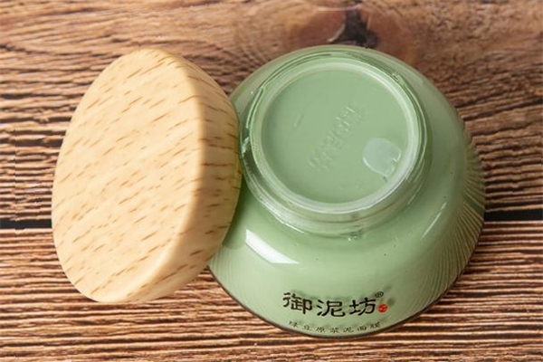 御泥坊泥漿面膜去黑頭有用嗎 御泥坊泥漿面膜能去角質(zhì)嗎