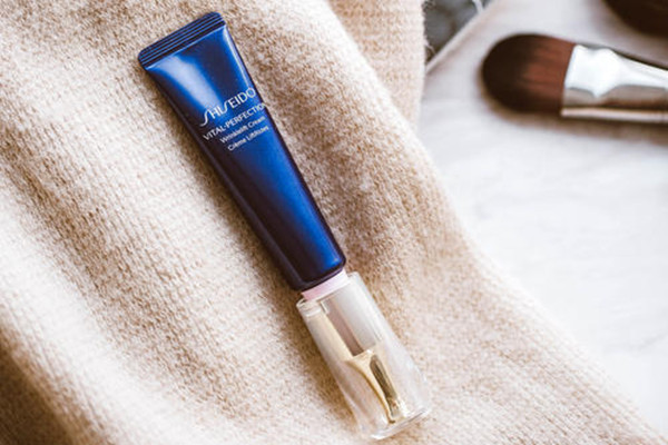 資生堂悅薇眼霜只能晚上用嗎 資生堂悅薇眼霜孕婦可以使用嗎 資生堂悅薇眼霜只能晚上用嗎 資生堂悅薇眼霜孕婦可以使用嗎