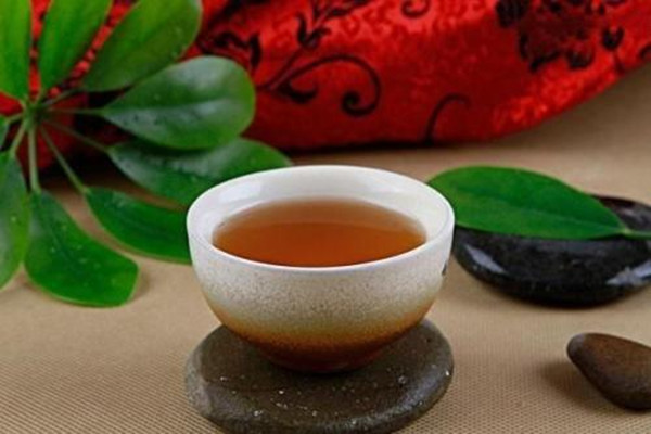 喝黃酒可以補氣血嗎 黃酒可以做什么菜 喝黃酒可以補氣血嗎 黃酒可以做什么菜