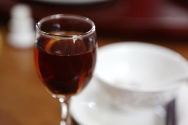 黃酒和花雕酒的區(qū)別 黃酒和花雕酒哪個好喝 黃酒和花雕酒的區(qū)別 黃酒和花雕酒哪個好喝