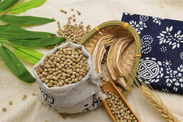 白胡椒是什么味道 白胡椒的產(chǎn)地是哪里 白胡椒是什么味道 白胡椒的產(chǎn)地是哪里