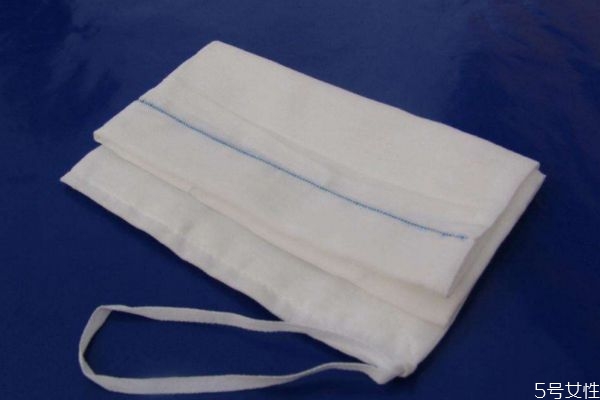 醫(yī)用外科口罩普通藥店可以買(mǎi)嗎 醫(yī)用外科口罩多久換一次 醫(yī)用外科口罩普通藥店可以買(mǎi)嗎 醫(yī)用外科口罩多久換一次