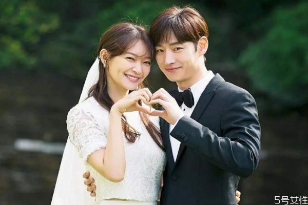 結(jié)婚后過年回誰家 婚后回誰家過年方案 結(jié)婚后過年回誰家 婚后回誰家過年方案