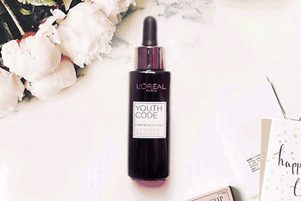 歐萊雅小黑瓶肌底液是晚上用還是早上用 歐萊雅小黑瓶肌底液什么時候用