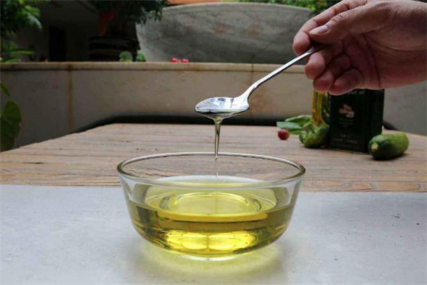 花生油熱量高嗎 花生油吃了容易長(zhǎng)胖嗎