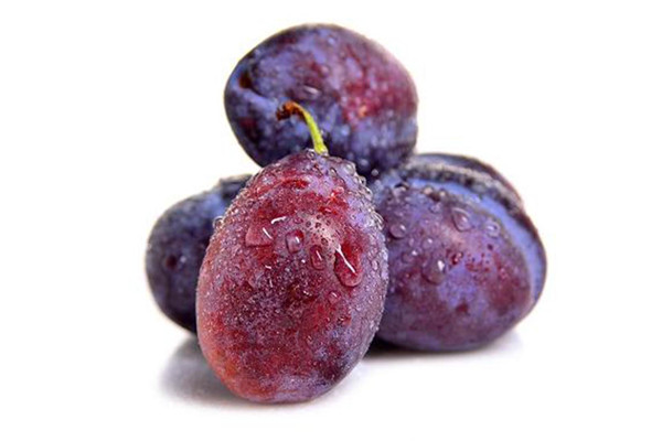 新鮮西梅怎么做果醬 西梅果醬可以做什么吃 新鮮西梅怎么做果醬 西梅果醬可以做什么吃