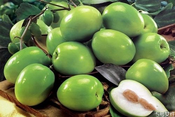 青梅如何保存 青梅怎么腌制好 青梅如何保存 青梅怎么腌制好