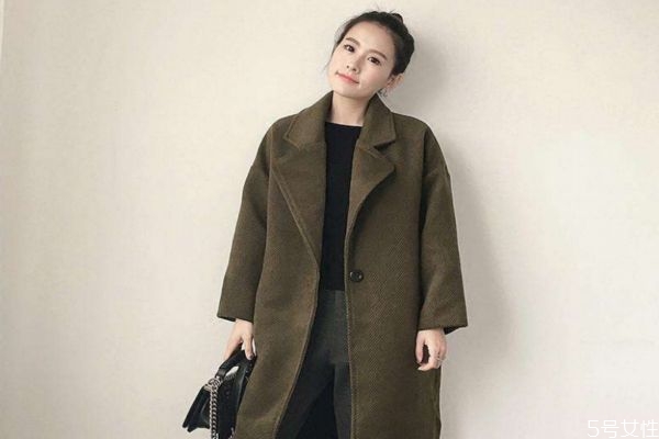 衣服為什么會有靜電 什么衣服容易產(chǎn)生靜電 衣服為什么會有靜電 什么衣服容易產(chǎn)生靜電