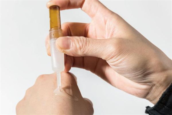 evm煙酰胺安瓶成分 evm煙酰胺安瓶可以白天用嗎 evm煙酰胺安瓶成分 evm煙酰胺安瓶可以白天用嗎