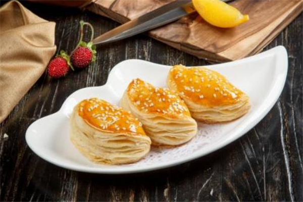 榴蓮酥用高筋面粉還是低筋面粉做 榴蓮酥哪里的最好吃 榴蓮酥用高筋面粉還是低筋面粉做 榴蓮酥哪里的最好吃