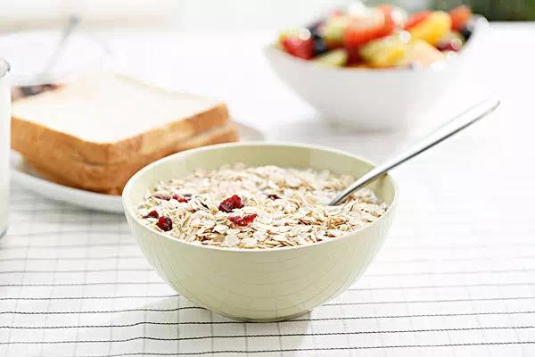 不吃早餐會(huì)掉頭發(fā)嗎 不吃早餐對(duì)身體有哪些影響 不吃早餐會(huì)掉頭發(fā)嗎 不吃早餐對(duì)身體有哪些影響