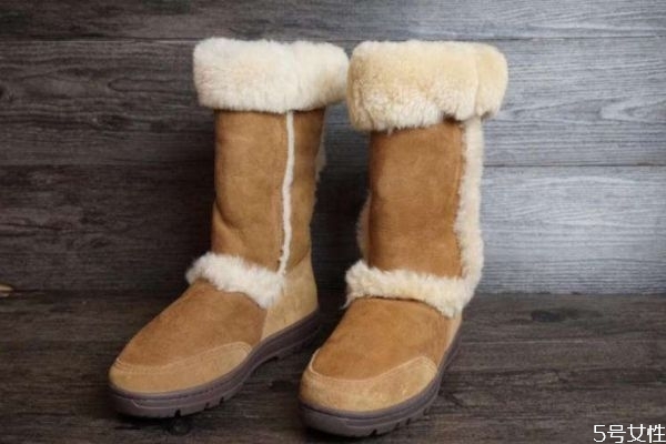 雪地靴怎么選尺碼 購買雪地靴的注意事項 雪地靴怎么選尺碼 購買雪地靴的注意事項